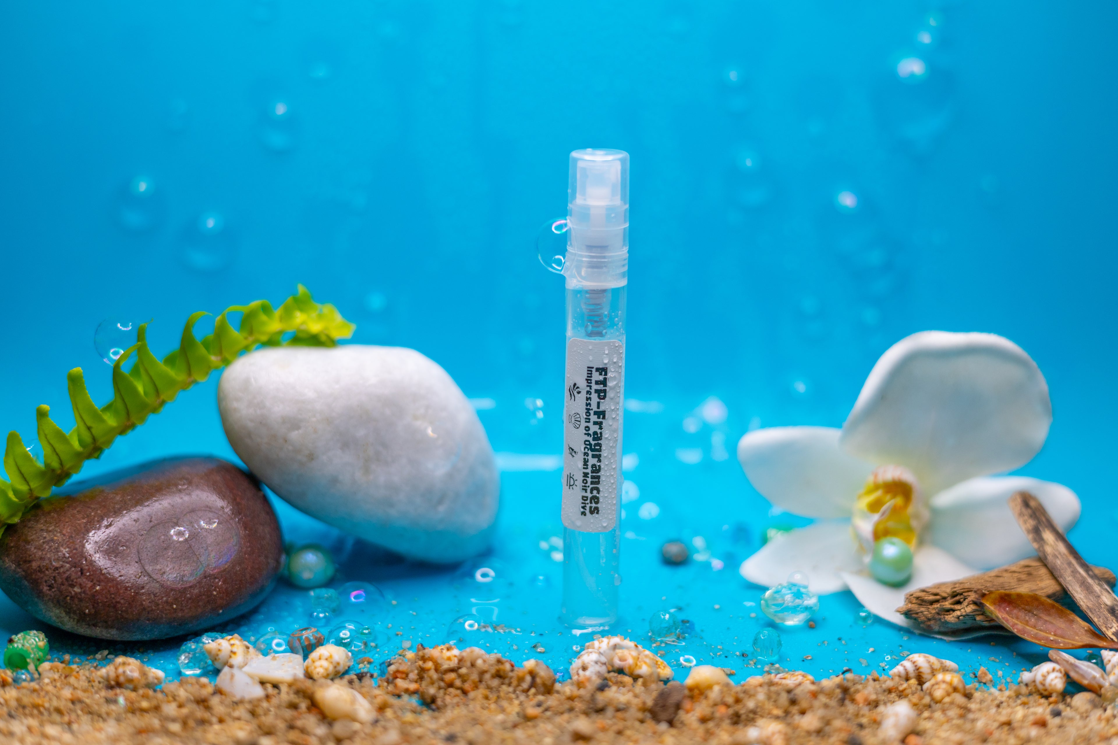 FTP Dark Meridian 5ml fragrance decant sample hand-decanted from Michael Malul London Ocean Noir Dive woody aquatic masculine